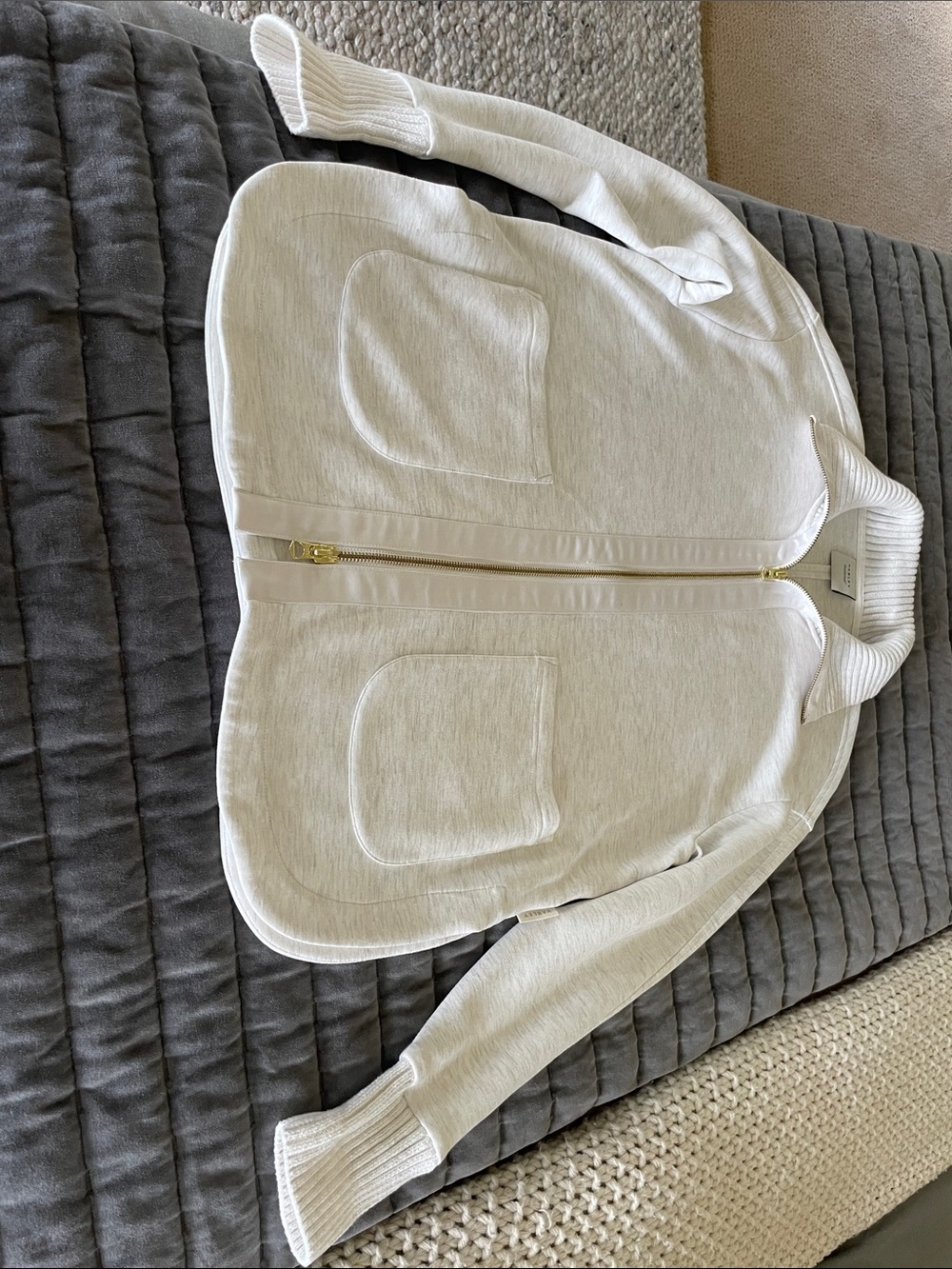 Varley Cream Zip-Up Ribbed Collar Jacket